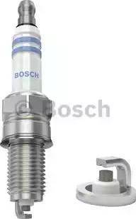 BOSCH 0 242 135 802 - Свічка запалювання autozip.com.ua