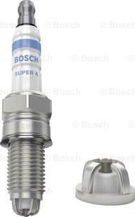 BOSCH 0 242 132 501 - Свічка запалювання autozip.com.ua