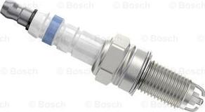 BOSCH 0 242 132 501 - Свічка запалювання autozip.com.ua