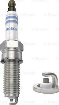 BOSCH 0 242 129 521 - Свічка запалювання autozip.com.ua
