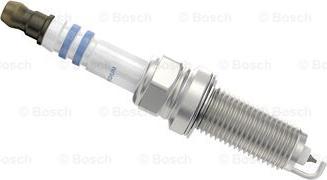 BOSCH 0 242 129 522 - Свічка запалювання autozip.com.ua