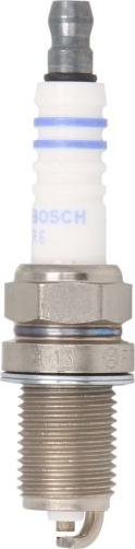 BOSCH 0 242 240 593 - Свічка запалювання autozip.com.ua