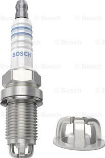 BOSCH 0 242 240 528 - Свічка запалювання autozip.com.ua