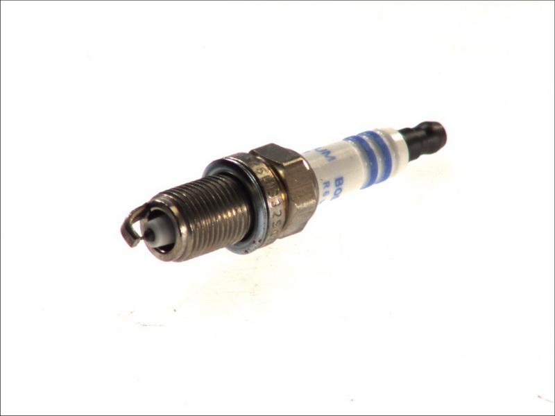 BOSCH 0 242 240 654 - Свічка запалювання autozip.com.ua