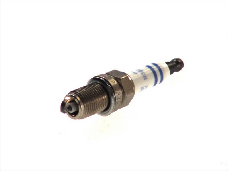 BOSCH 0 242 240 627 - Свічка запалювання autozip.com.ua