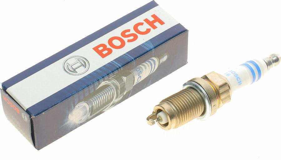 BOSCH 0 242 240 675 - Свічка запалювання autozip.com.ua