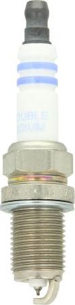 BOSCH 0 242 240 707 - Свічка запалювання autozip.com.ua