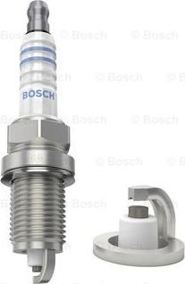 BOSCH 0 242 235 986 - Свічка запалювання autozip.com.ua