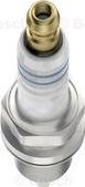 BOSCH 0 242 235 588 - Свічка запалювання autozip.com.ua
