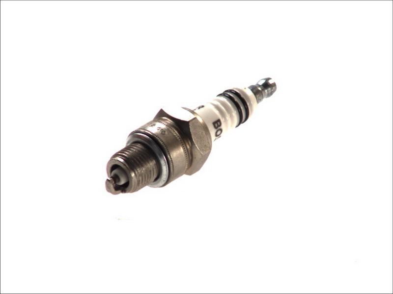 BOSCH 0 242 235 665 - Свічка запалювання autozip.com.ua