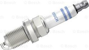 BOSCH 0 242 235 797 - Свеча зажигания FR7DE2 NICKEL VW пр-во BOSCH autozip.com.ua