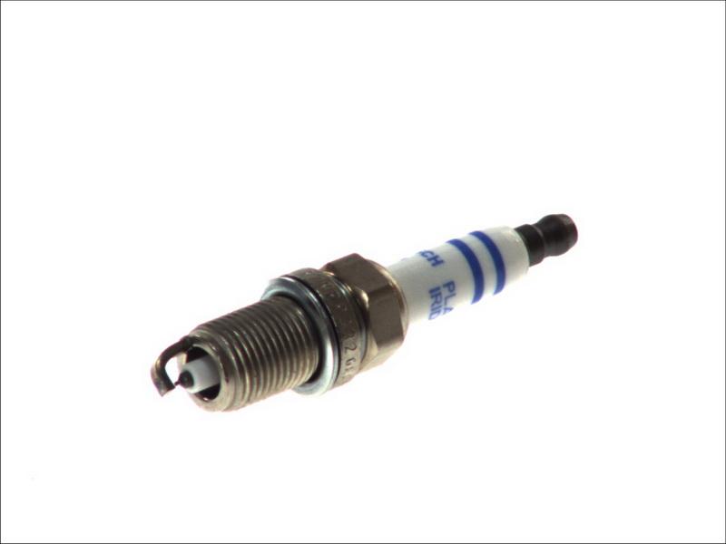 BOSCH 0 242 235 776 - Свічка запалювання autozip.com.ua