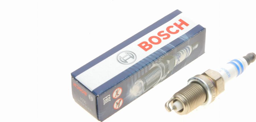 BOSCH 0 242 236 592 - Свічка запалювання autozip.com.ua