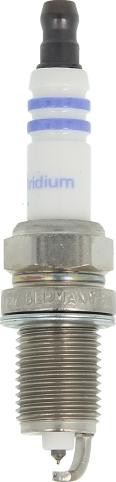 BOSCH 0 242 236 592 - Свічка запалювання autozip.com.ua