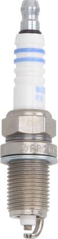 BOSCH 0 242 236 541 - Свічка запалювання autozip.com.ua