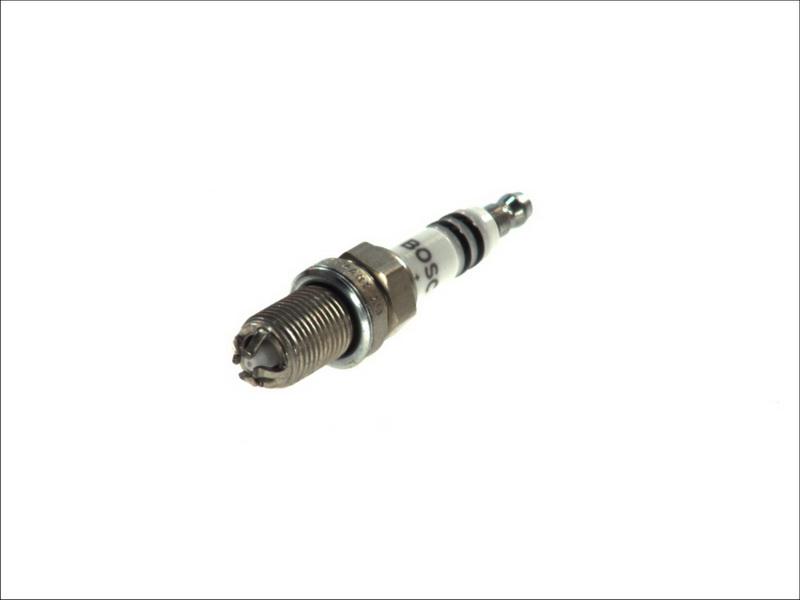 BOSCH 0 242 236 562 - Свічка запалювання autozip.com.ua