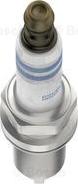 BOSCH 0 242 236 605 - Свічка запалювання autozip.com.ua