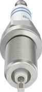 BOSCH 0 242 230 596 - Свічка запалювання autozip.com.ua