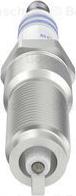 BOSCH 0 242 230 586 - Свічка запалювання autozip.com.ua