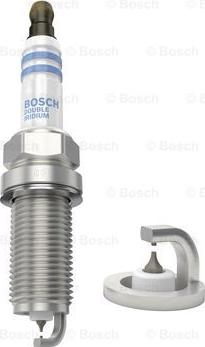 BOSCH 0 242 230 610 - Свічка запалювання autozip.com.ua