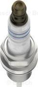 BOSCH 0 242 229 590 - Свічка запалювання autozip.com.ua