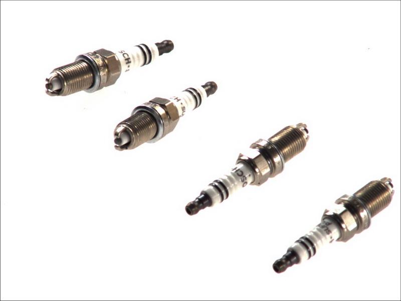 BOSCH 0 242 229 878 - Свічка запалювання autozip.com.ua