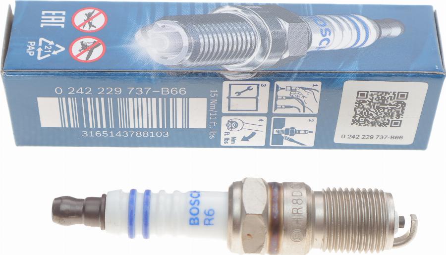 BOSCH 0 242 229 737 - Свічка запалювання autozip.com.ua