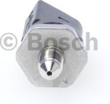 BOSCH 0 261 545 043 - Датчик, тиск подачі палива autozip.com.ua