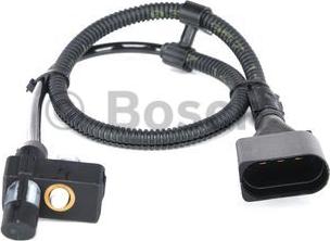 BOSCH 0 261 210 213 - Датчик імпульсів, колінчастий вал autozip.com.ua