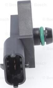 BOSCH 0 261 230 197 - Датчик, тиск у впускний трубі autozip.com.ua