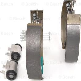 BOSCH 0 204 114 654 - Комплект гальм, барабанний механізм autozip.com.ua