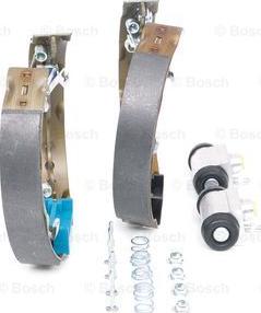 BOSCH 0 204 114 151 - Комплект гальм, барабанний механізм autozip.com.ua