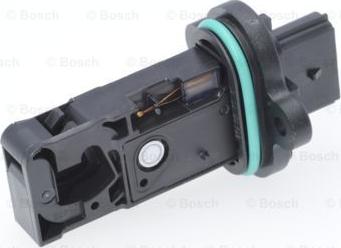 BOSCH 0 280 218 293 - Датчик потоку, маси повітря autozip.com.ua