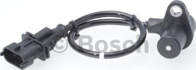 BOSCH 0 281 002 820 - Датчик імпульсів, колінчастий вал autozip.com.ua