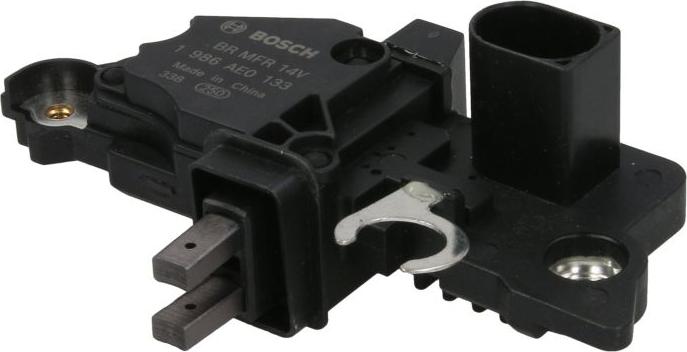 BOSCH 1 986 AE0 133 - Регулятор напруги генератора autozip.com.ua