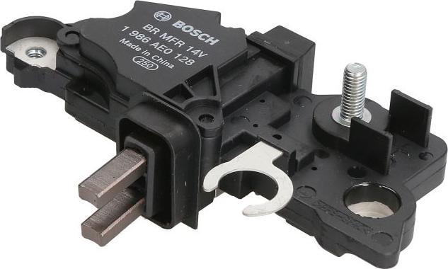 BOSCH 1 986 AE0 128 - Регулятор напруги генератора autozip.com.ua