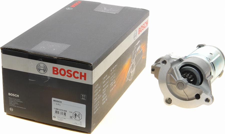 BOSCH 1 986 S10 069 - Стартер autozip.com.ua