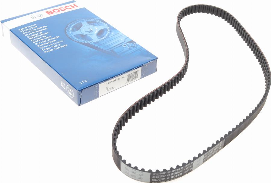 BOSCH 1 987 949 032 - Ремінь ГРМ autozip.com.ua