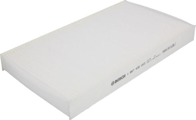 BOSCH 1 987 432 003 - Фільтр, повітря у внутрішній простір autozip.com.ua