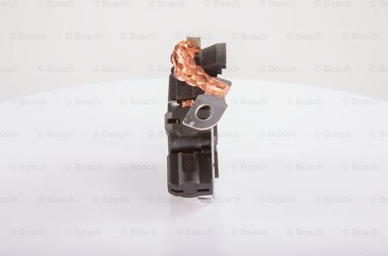 BOSCH 1 004 336 586 - Кронштейн, вугільна щітка autozip.com.ua