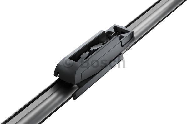 BOSCH 3 397 118 934 - Щітки склоочисника Flat 555-560mm Audi A6 04-11 autozip.com.ua