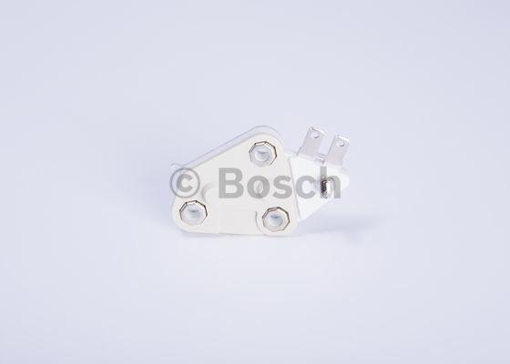 BOSCH F 042 320 208 - Регулятор напруги генератора autozip.com.ua