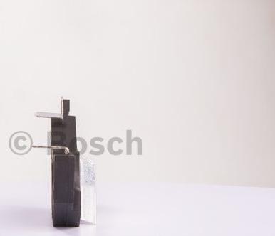 BOSCH F 042 320 220 - Регулятор напруги генератора autozip.com.ua