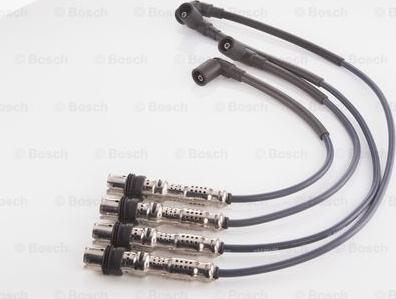 BOSCH F 000 99C 125 - Комплект проводів запалювання autozip.com.ua