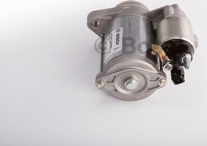 BOSCH F 000 CD0 8A0 - Стартер autozip.com.ua
