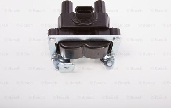BOSCH F 000 ZS0 215 - Котушка запалювання autozip.com.ua