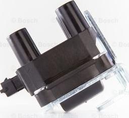 BOSCH F 000 ZS0 216 - Котушка запалювання autozip.com.ua