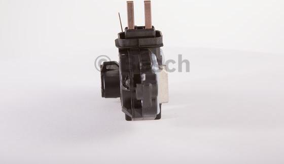BOSCH F 00M 144 123 - Регулятор напруги генератора autozip.com.ua