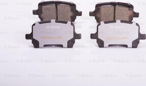 BOSCH F 03B 050 152 - Гальмівні колодки, дискові гальма autozip.com.ua