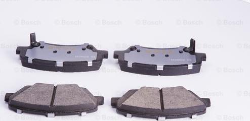 BOSCH F 03B 050 396 - Гальмівні колодки, дискові гальма autozip.com.ua